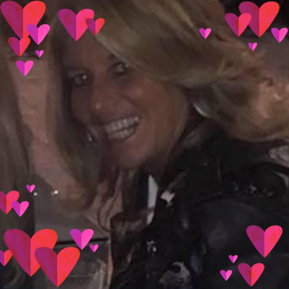 Meet your Posher, Debbie